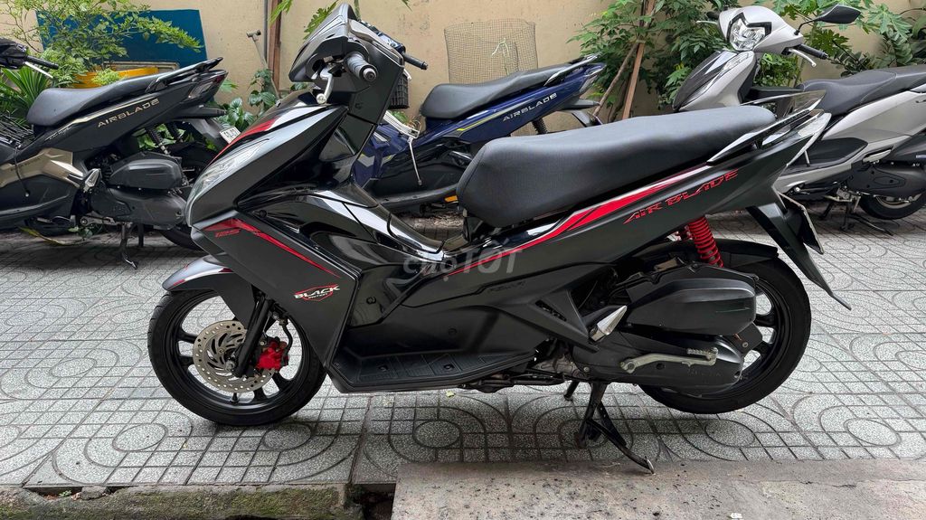 Honda Air Blade 125 2014 Черная грубая сумка 9 Master