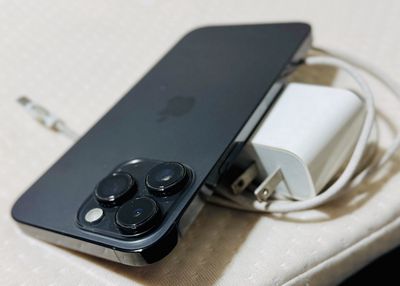 cần bán gấp iphone 14 Pro Max 128G màu đen. Mua bán Điện thoại tại Quận Tân Bình Tp Hồ Chí Minh được đăng bởi khuong duy
