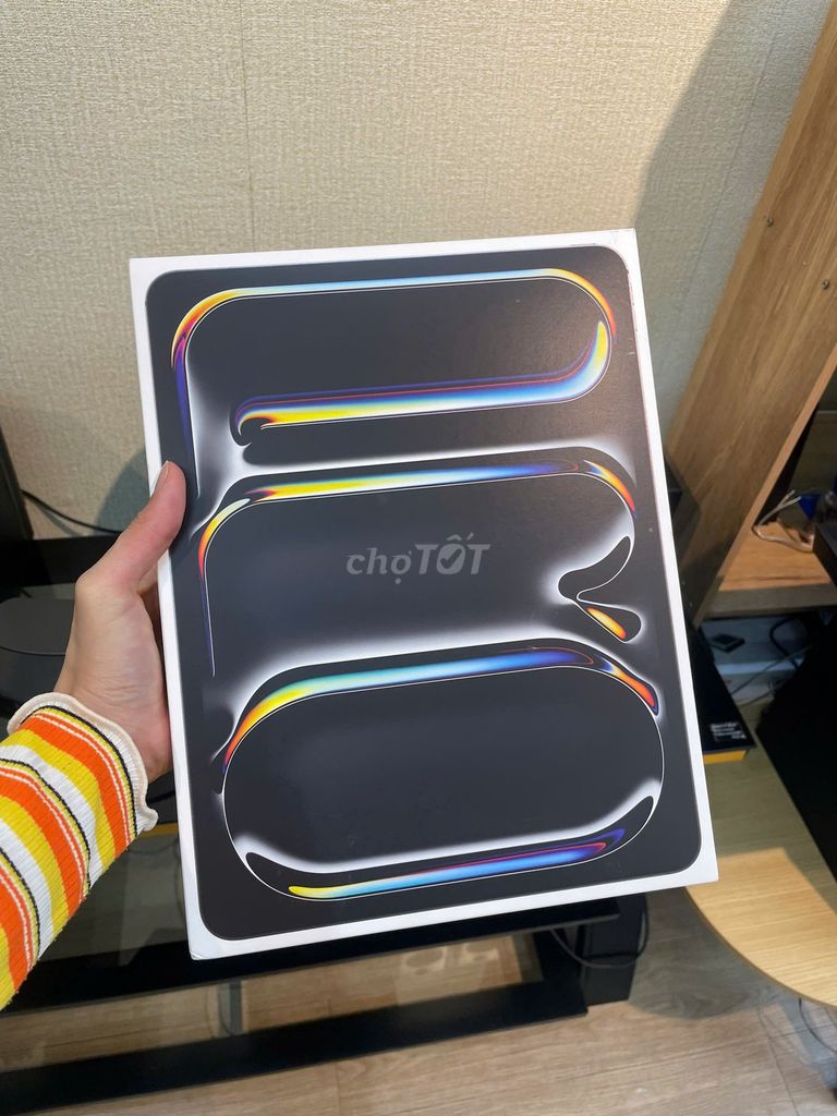 [SALE] iPad Pro M5 13in 5G 256 Black new chưa kích. Mua bán Máy tính bảng tại Quận 10 Tp Hồ Chí Minh được đăng bởi Đào Linh hình 1