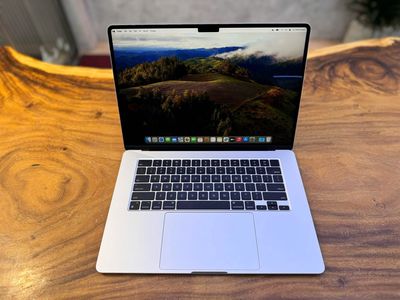 Apple MacBook Air 2024 15" M3/8G/256GB likenew. Mua bán Laptop tại Quận 1 Tp Hồ Chí Minh được đăng bởi MacBook Giá Sỉ