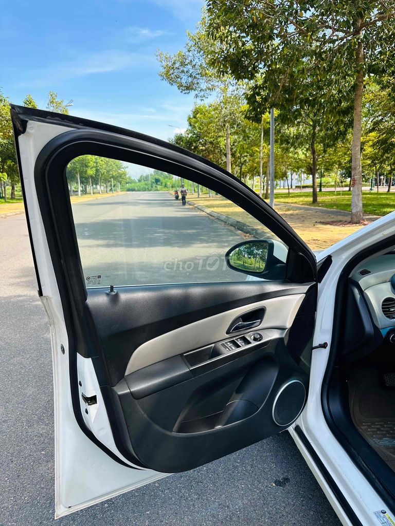 Chevrolet Cruze 2014 LTZ (2014). Mua bán Ô tô tại Thành phố Phan Thiết Bình Thuận được đăng bởi Hùng Phát  hình 6