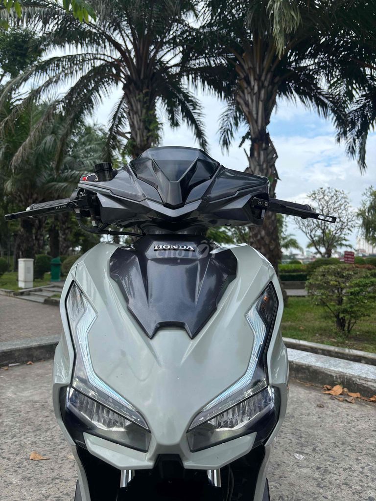 AB 150 ABS Trái 62zz Full Kiểng Kín Xe Chính Chủ. Mua bán Xe máy tại Quận Bình Thạnh Tp Hồ Chí Minh được đăng bởi Mai văn giang hình 1