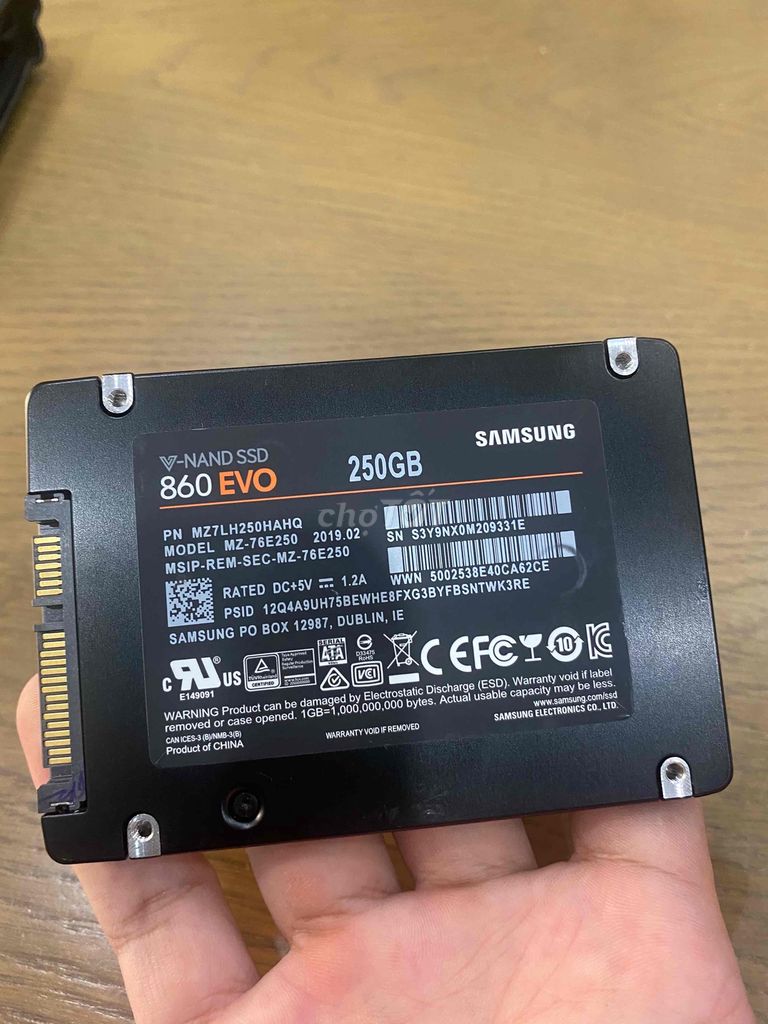 Ổ cứng Samsung 250G Evo 860 zin us W10 còn BH