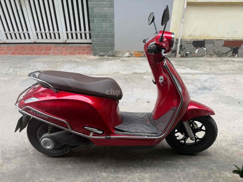 VinFast Evo200 Красный 8000км