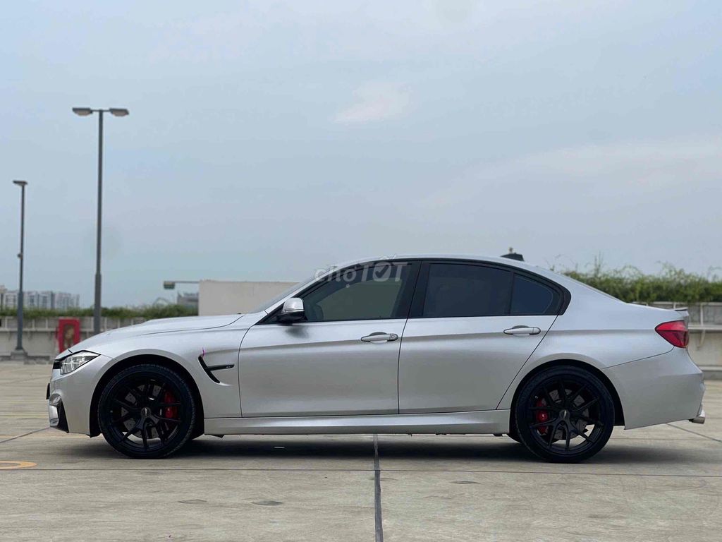 BMW 3 Series 2***00 km. Mua bán Ô tô tại Quận Long Biên Hà Nội được đăng bởi Nguyễn Thanh Phúc hình 4