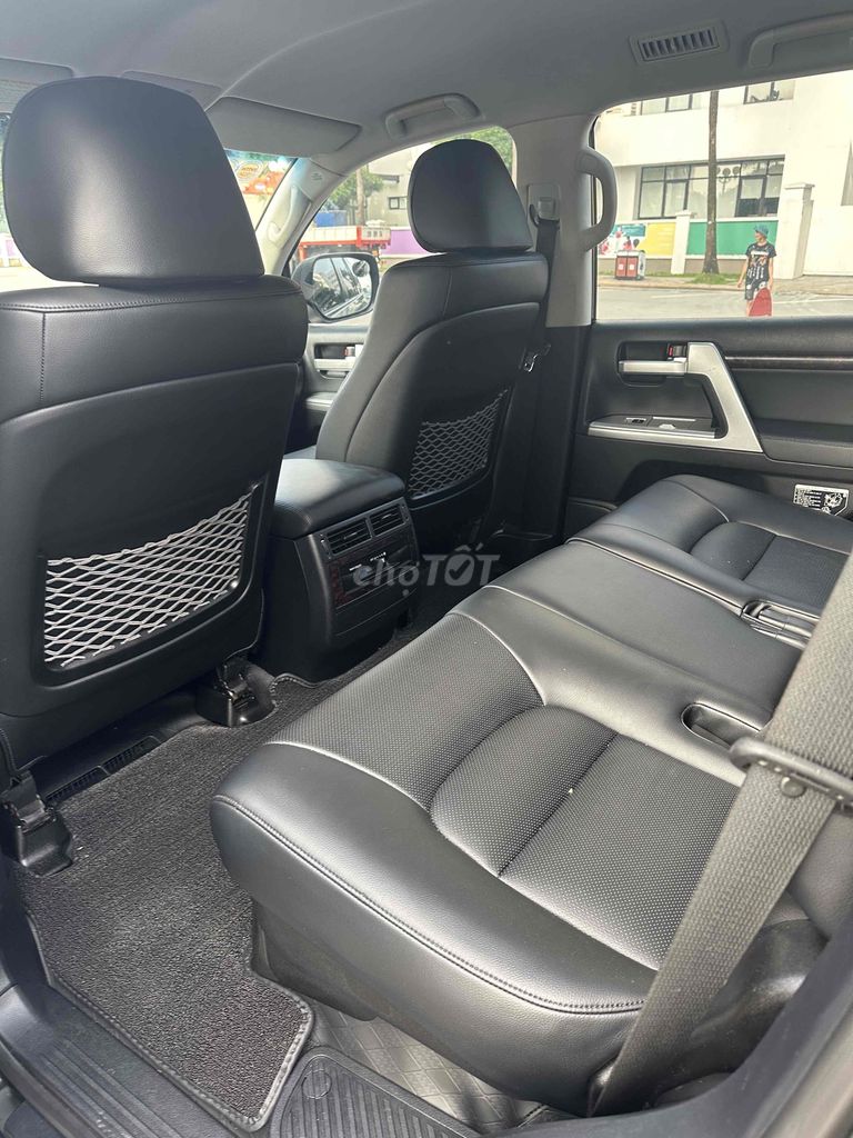 Toyota Land Cruiser 2011 - 170000 km. Mua bán Ô tô tại Quận Long Biên Hà Nội được đăng bởi Nguyễn Văn Tuấn hình 6