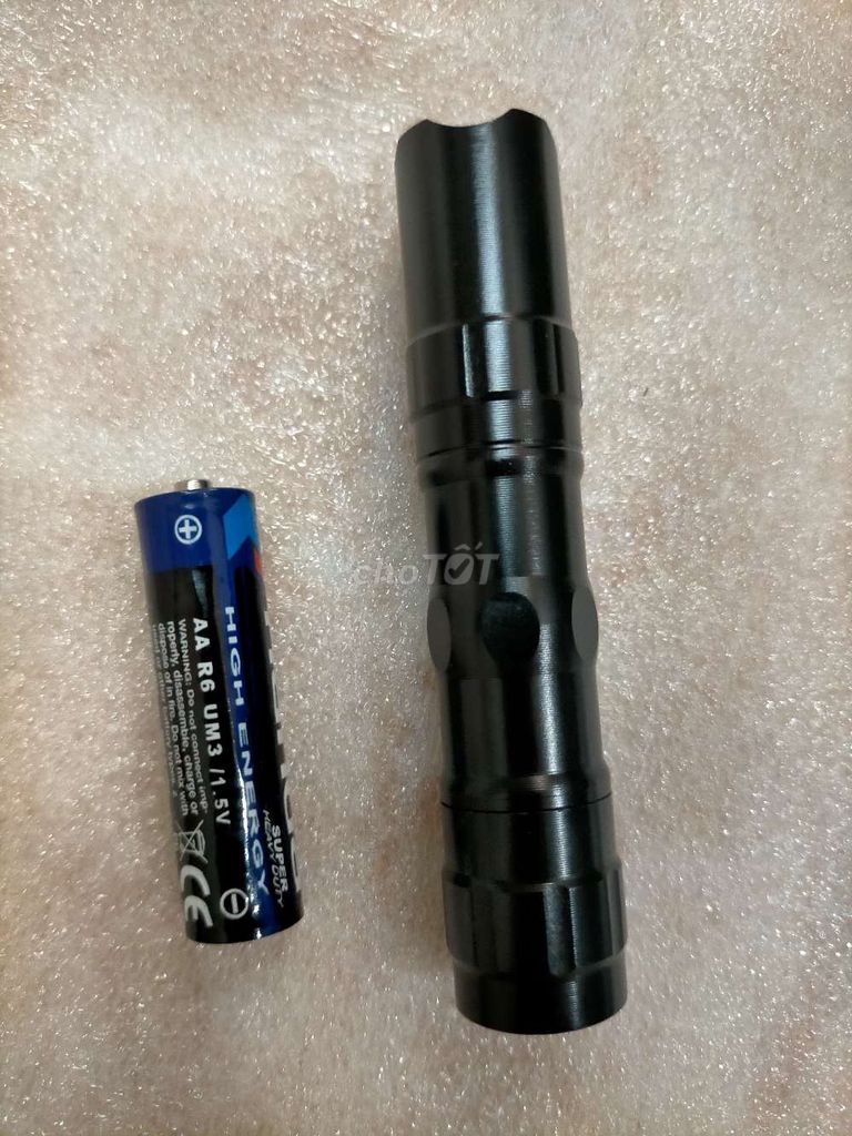 bao ship xả lổ đèn pin Mini dùng pin + quà. Mua bán Đèn tại Thành phố Dĩ An Bình Dương được đăng bởi hoang thanh  hình 1