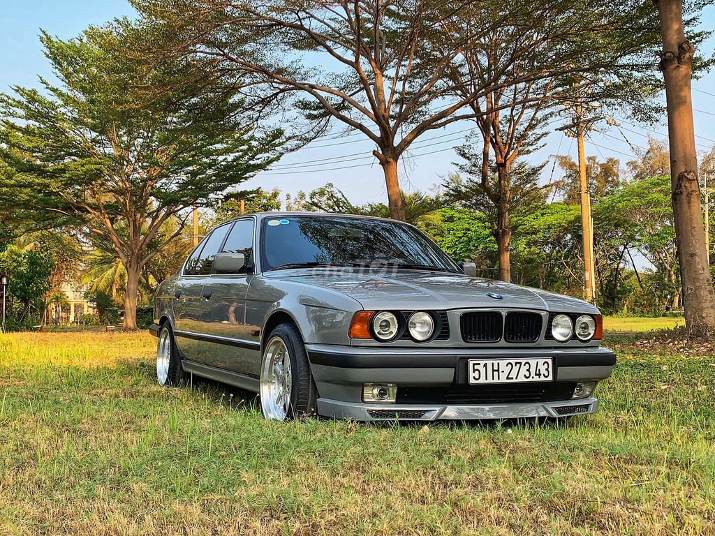 Mua bán xe BMW 5 Series 1996 đã sử dụng giá 479 triệu. Liên hệ ngay: 0967186186