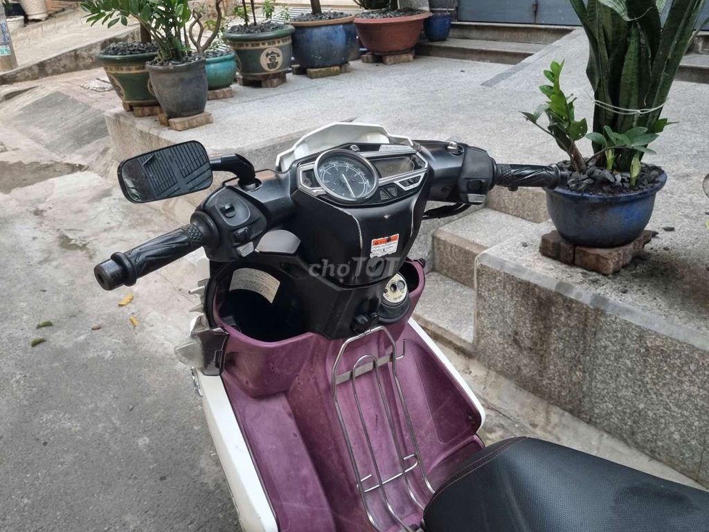 nhà nhỏ chật chội bán bớt xe yamaha Nouvo 5 SX. Mua bán Xe máy tại Quận Bình Thạnh Tp Hồ Chí Minh được đăng bởi trucly  hình 3
