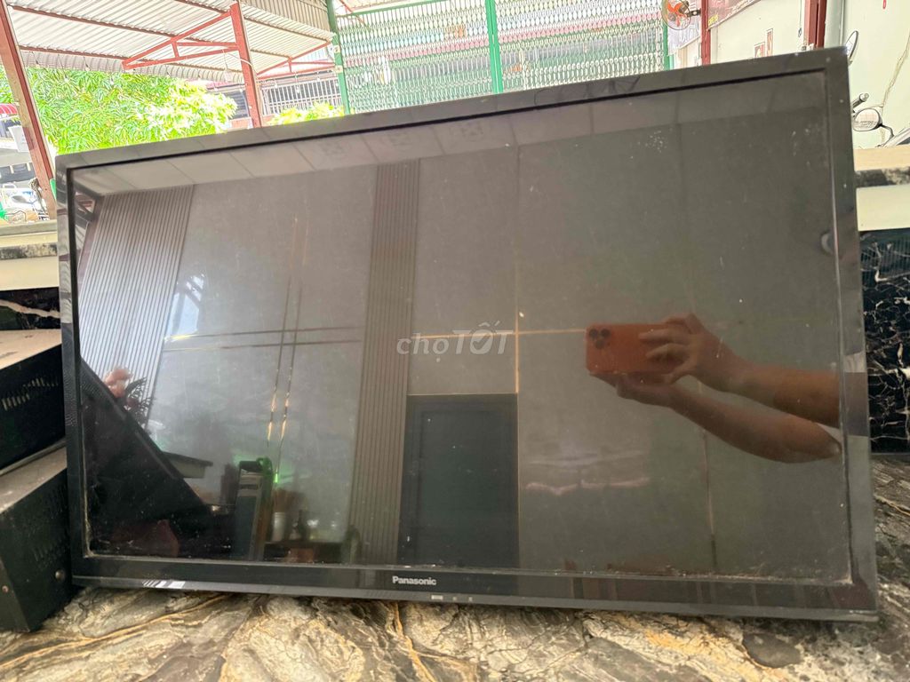 Tivi Panasonic TH-L32B6V Đen. Mua bán Tivi, Âm thanh tại Quận Bình Thuỷ Cần Thơ được đăng bởi Tieen Lee hình 1
