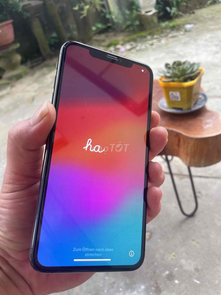 Iphone Xs max 64G mỹ đen bóng