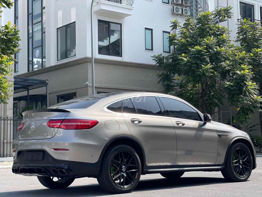 GLC300 Coupe 4Matic nk Đức 2019. Mua bán Ô tô tại Quận Long Biên Hà Nội được đăng bởi Trang Gala hình 4