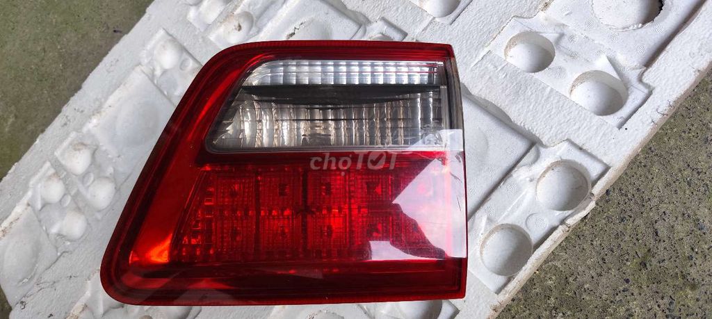 Đèn tháo xe còn đẹp. Mua bán Phụ tùng xe tại Thị xã Phú Mỹ Bà Rịa - Vũng Tàu được đăng bởi phúc hình 4