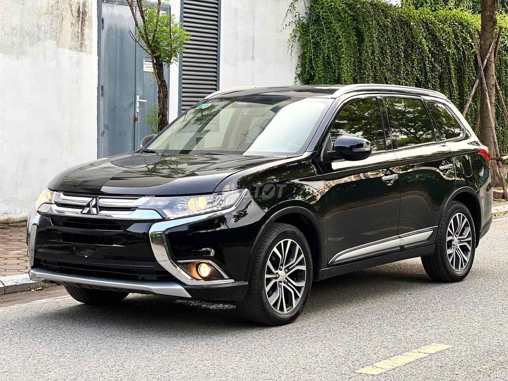 xe đẹp giá tốt. Mua bán Ô tô tại Quận Nam Từ Liêm Hà Nội được đăng bởi Auto Đại Phát hình 5