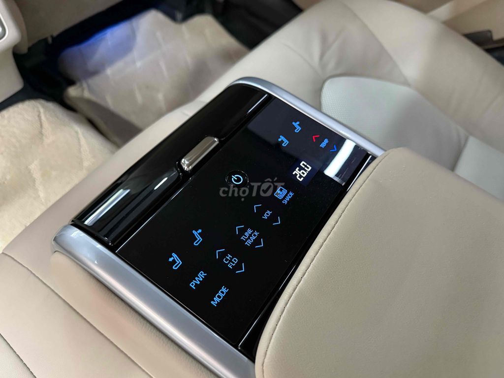 Toyota Camry 2.0Q 2022 lướt giá tốt ạ. Mua bán Ô tô tại Thành phố Thủ Đức Tp Hồ Chí Minh được đăng bởi Bá Lộc hình 13