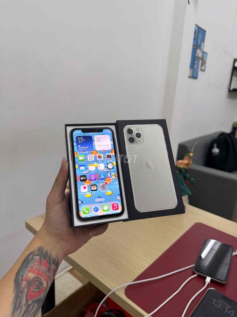 Apple iPhone 11 Pro 256GB Bạc. Mua bán Điện thoại tại Quận Đống Đa Hà Nội được đăng bởi KT Hà Nội Mobile hình 1