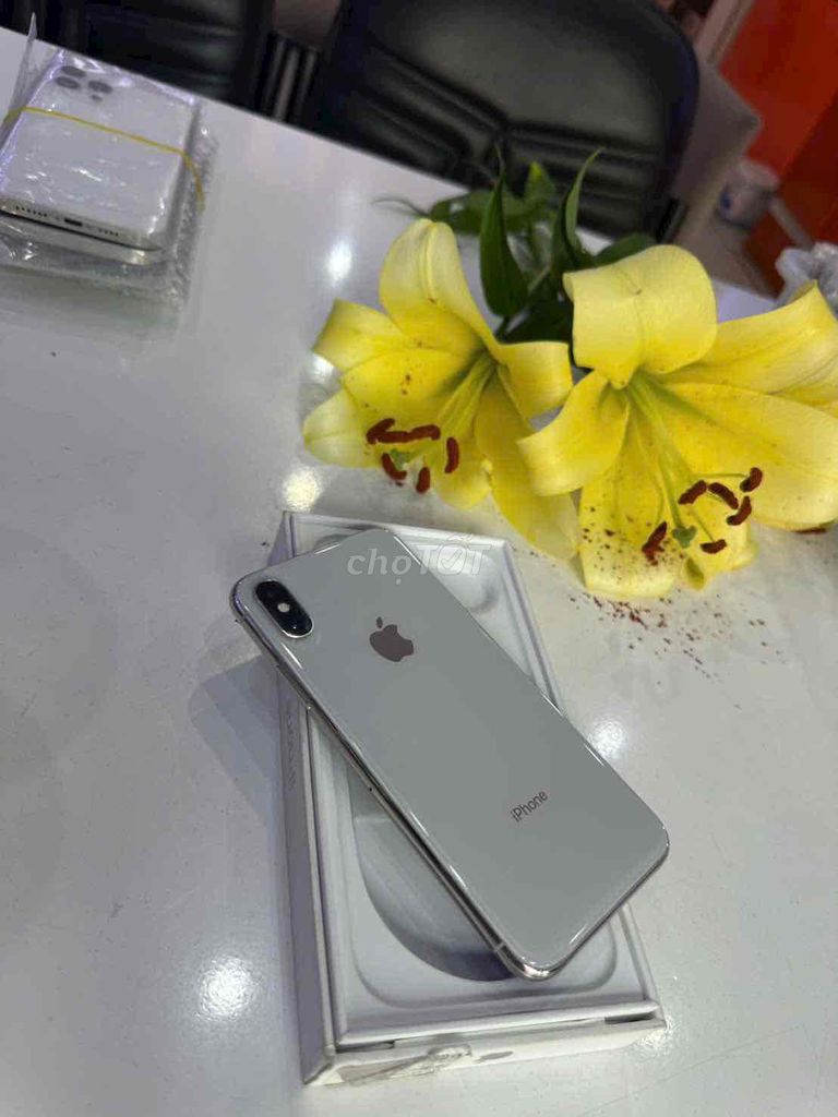 iphone X -256gb trắng qtế mỹ pin100 zin keng. Mua bán Điện thoại tại Quận 3 Tp Hồ Chí Minh được đăng bởi Nam Á Mobile hình 1