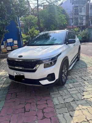 Kia Seltos 2021 1.4 DCT Luxury - 110000 km