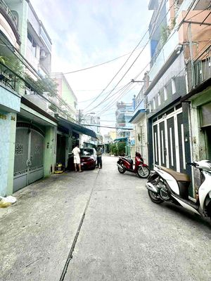 Nhà phố 39 m² · 2 PN · Đường Nguyễn Duy