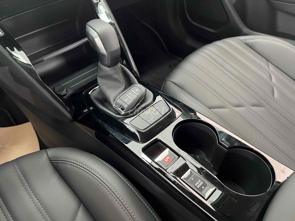 Peugeot 2008 GT 2022. Mua bán Ô tô tại Thành phố Thủ Đức Tp Hồ Chí Minh được đăng bởi Phong Lê hình 11