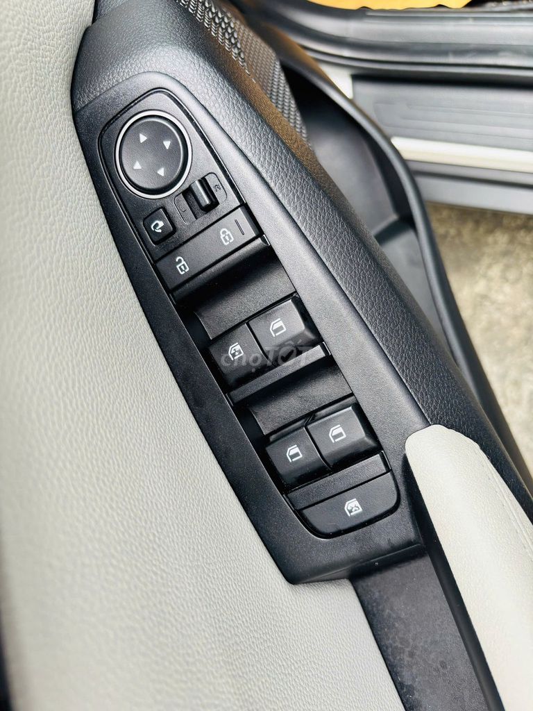 Kia Seltos 2023 1.4 Premium-33000km. Mua bán Ô tô tại Thành phố Dĩ An Bình Dương được đăng bởi Siêu Thị Ô Tô Bình Dương  hình 9