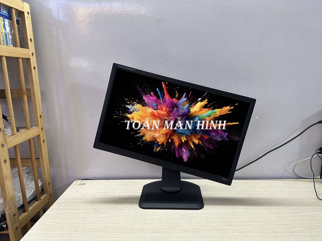 Màn iiyama 24" xoay chỉ 1m3 - lụm đê ae