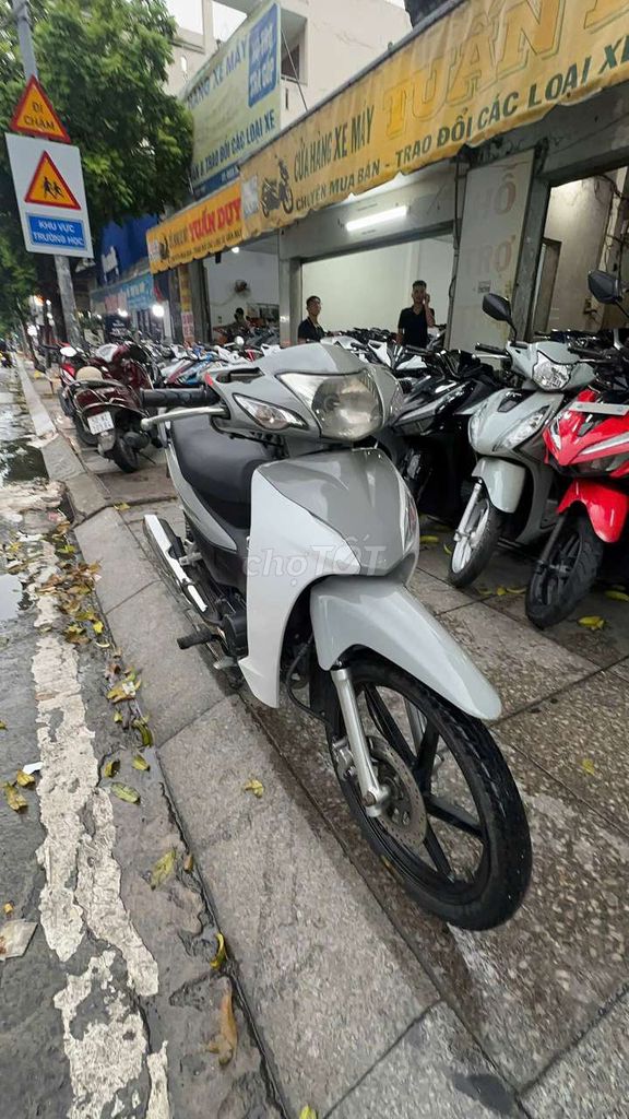 Honda Wave A 2019 Серый 90% новый