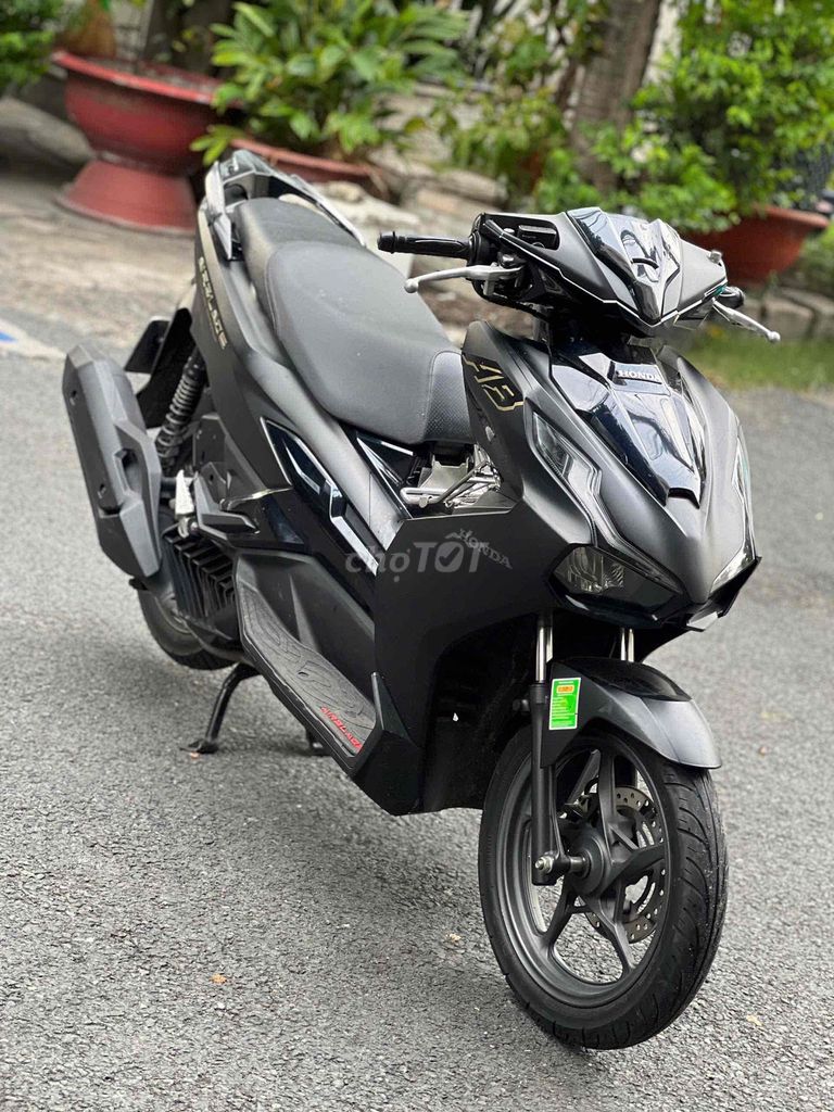 AirBlade 125, 4 вала 2024, черный, серый, 16 000 км, расстояние до точки