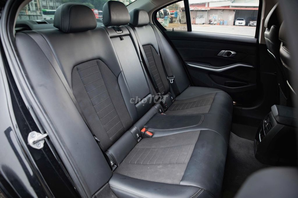 BMW 320i SportLine - Tải Nghiệm Lái Tốt, Giá Tốt. Mua bán Ô tô tại Quận Gò Vấp Tp Hồ Chí Minh được đăng bởi Mr Vương otosieuluot hình 6