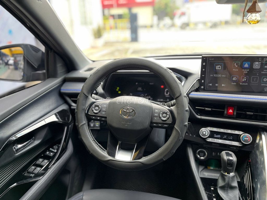 TOYOTA YARIS CROSS S 2024 XE GIA ĐÌNH LƯỚT VAY 75%. Mua bán Ô tô tại Quận Tân Phú Tp Hồ Chí Minh được đăng bởi Hiếu hình 14