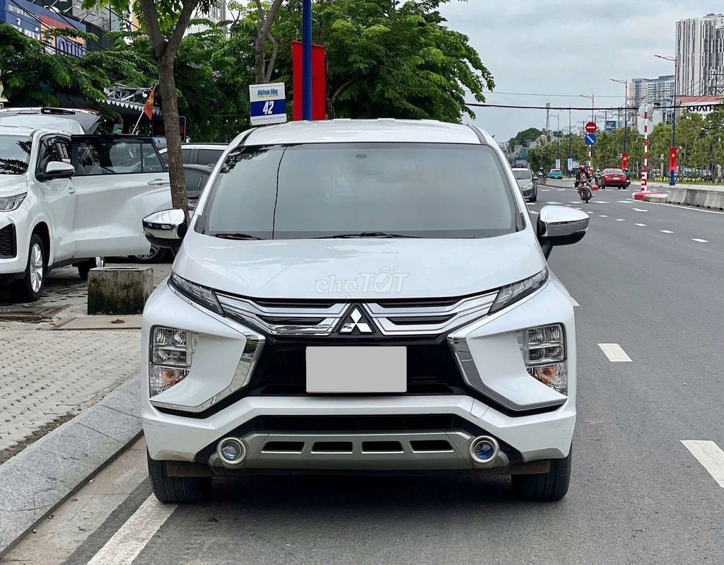 Mitsubishi xpander AT- 42000 km. Mua bán Ô tô tại Thành phố Thủ Đức Tp Hồ Chí Minh được đăng bởi Ms Hiệp  hình 1