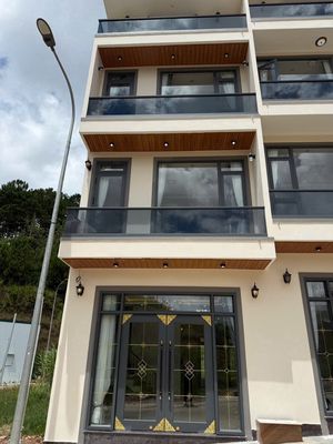 Nhà An Sơn nội thất cao cấp có thang máy P4 Đà Lạt. Mua bán Nhà ở tại Thành phố Đà Lạt Lâm Đồng được đăng bởi NGUYỄN TẤN LỰC