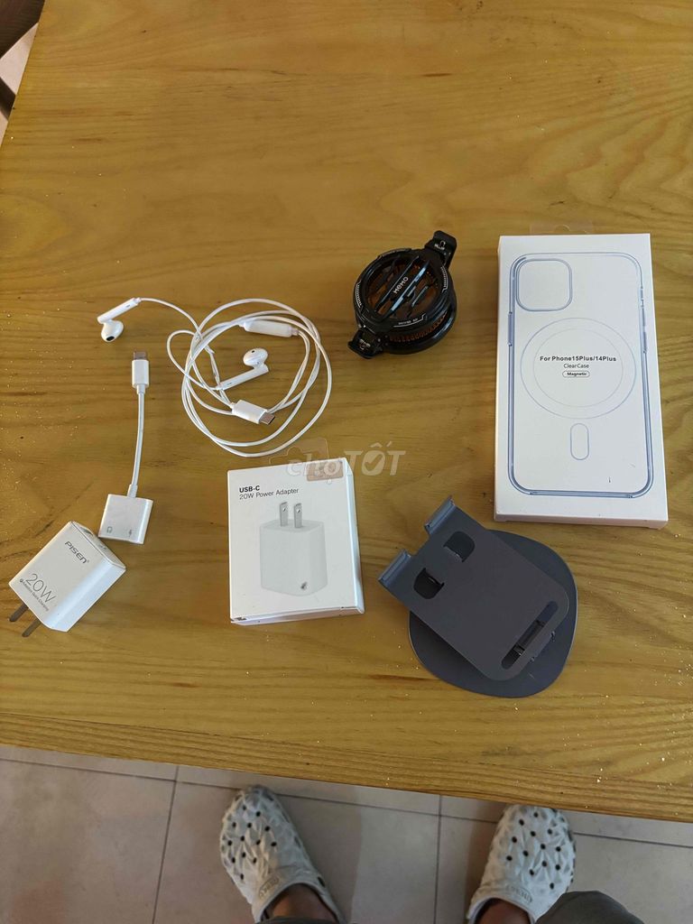 Củ sạc 20W USB-C Trắng iPhone 15 Plus. Mua bán Phụ kiện (Màn hình, Chuột...) tại Quận Hai Bà Trưng Hà Nội được đăng bởi Nguyễn Long hình 1