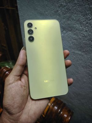 Samsung A34 5g ram 6/128g pin 5000 mới 98%. Mua bán Điện thoại tại Quận Hải Châu Đà Nẵng được đăng bởi Anh Tài 