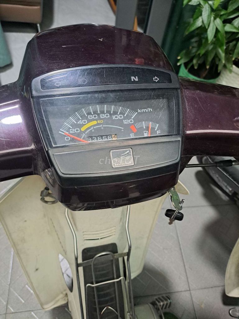 Supe Dream 2009 xe đẹp mộc. Sơn zin 100% 1 đời chủ. Mua bán Xe máy tại Quận Bình Thạnh Tp Hồ Chí Minh được đăng bởi Thanh Luật hình 13