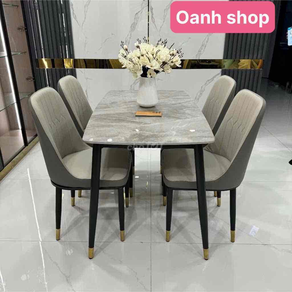 Bộ bàn ghế ăn Đá Ceramic Sắt 4 ghế. Mua bán Bàn ghế tại Quận Liên Chiểu Đà Nẵng được đăng bởi Oanh hình 1