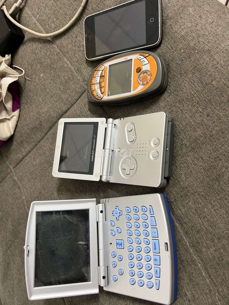 đồ cổ gameboy nintendo..nokia cổ... Mua bán Điện thoại tại Thành phố Thủ Đức Tp Hồ Chí Minh được đăng bởi hoàng hình 1