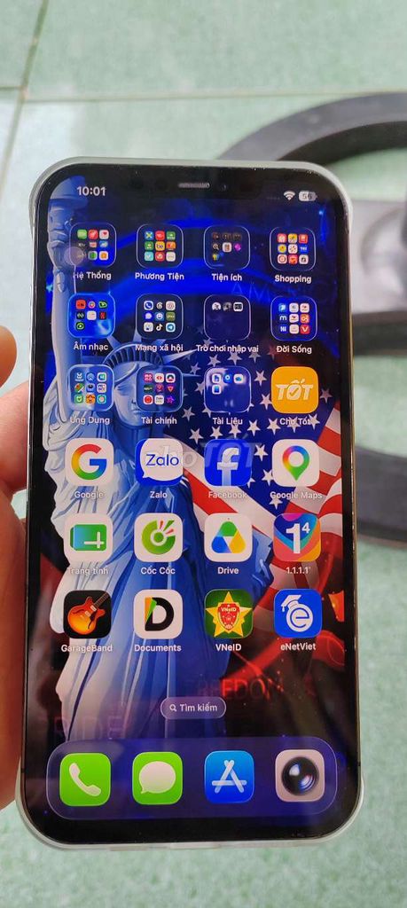 iPhone 12 Pro Max 128GB Xám LL/A. Mua bán Điện thoại tại Huyện Tân Châu Tây Ninh được đăng bởi Nguyễn Toàn  hình 1