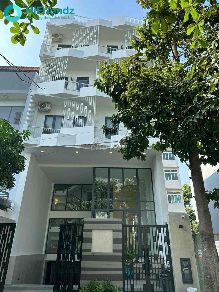 CÒN 1 PHÒNG SIÊU PHẨM DUPLEX GÁC CAO BAN CÔNG LỚN NGAY CHÂN CẦU SG