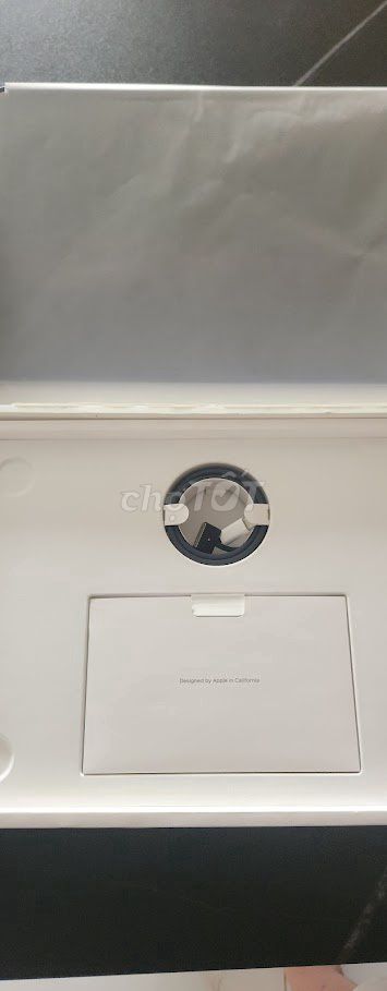 MacBook Air M4 Midnight 99,99% 8L sạc. Mua bán Laptop tại Quận 7 Tp Hồ Chí Minh được đăng bởi JK hình 1