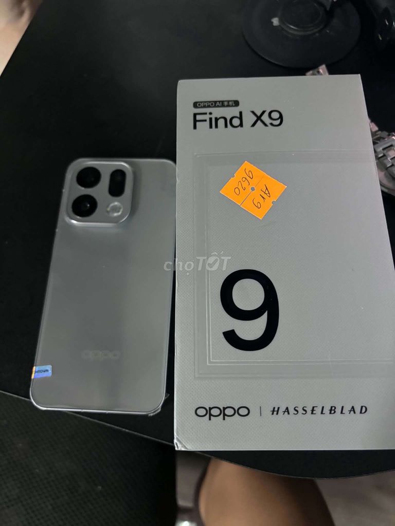 Oppo Find X9 12GB/256GB nđ Fullbox. Mua bán Điện thoại tại Quận Tân Bình Tp Hồ Chí Minh được đăng bởi Hoàng Minh Đức hình 1