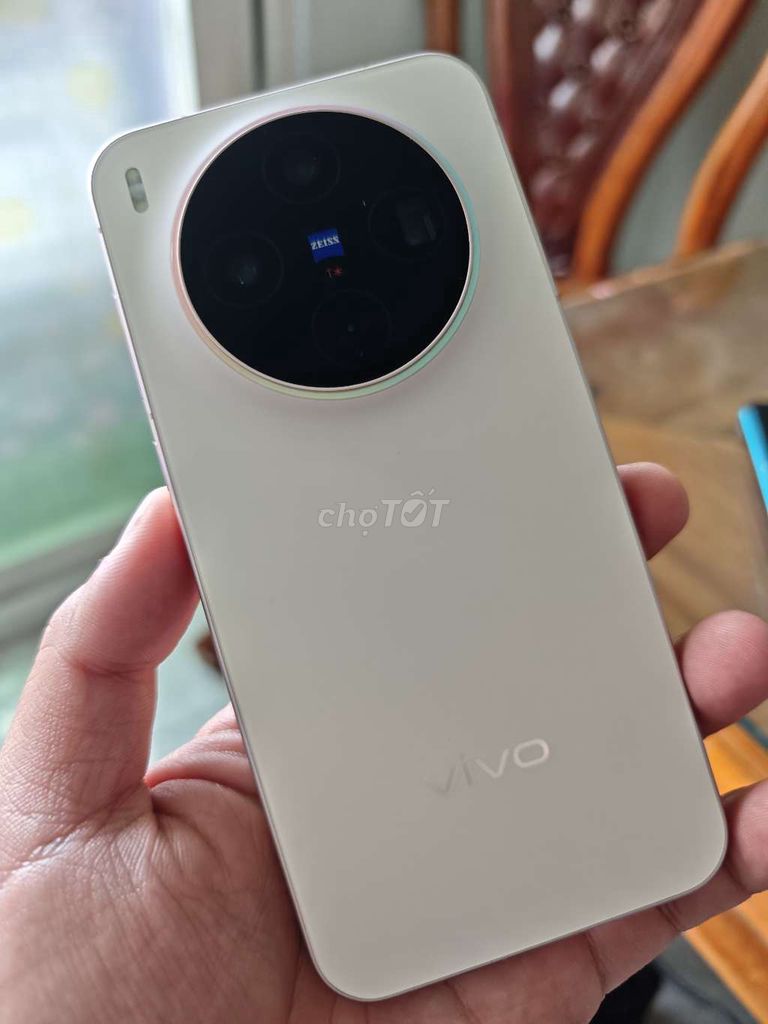 Vivo X300 256GB Cầu vồng gl. Mua bán Điện thoại tại Quận Gò Vấp Tp Hồ Chí Minh được đăng bởi Chíp Chíp hình 1