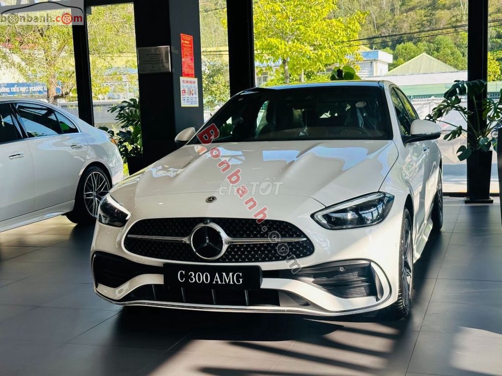 Mercedes Benz C300 AMG 2025 - 2 Tỷ 99 Triệu. Mua bán Ô tô tại Thành phố Nha Trang Khánh Hòa được đăng bởi Nguyễn Quang Nam hình 2