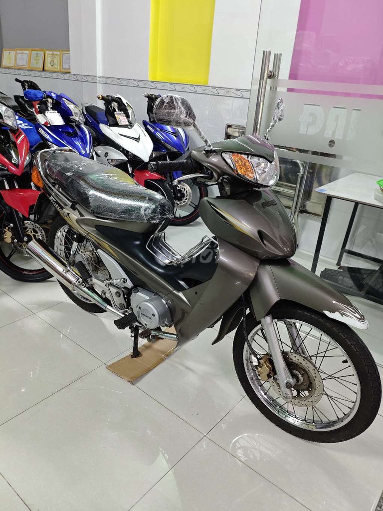 Future máy ET 2001. Mua bán Xe máy tại Quận Cái Răng Cần Thơ được đăng bởi Cửa Hàng Xe Máy A Hưng hình 2