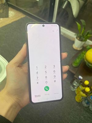 zflip4 5g 2sim màn đốm nhỏ. Mua bán Điện thoại tại Quận Đống Đa Hà Nội được đăng bởi Châu