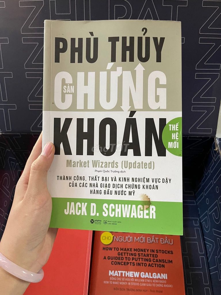Sách Chứng Khoán. Mua bán Sách tại Thành phố Nha Trang Khánh Hòa được đăng bởi Thảo Lam hình 1