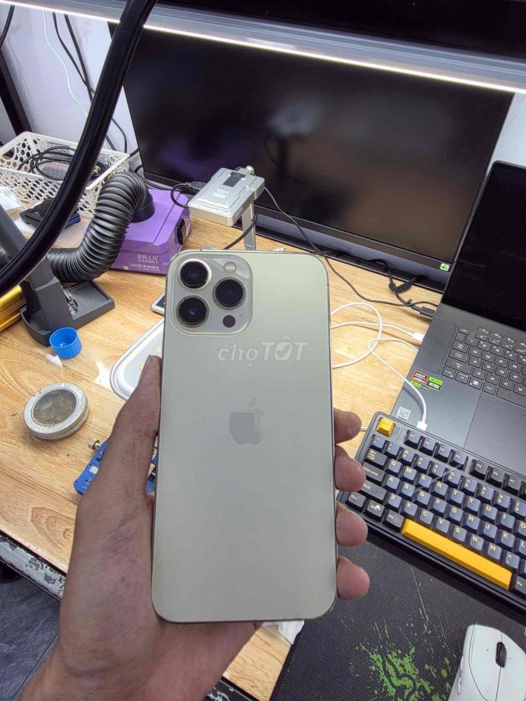 Apple iPhone 13 Pro Max Vàng Đã thay màn hình, pin. Mua bán Điện thoại tại Quận Hà Đông Hà Nội được đăng bởi văn quân hình 1