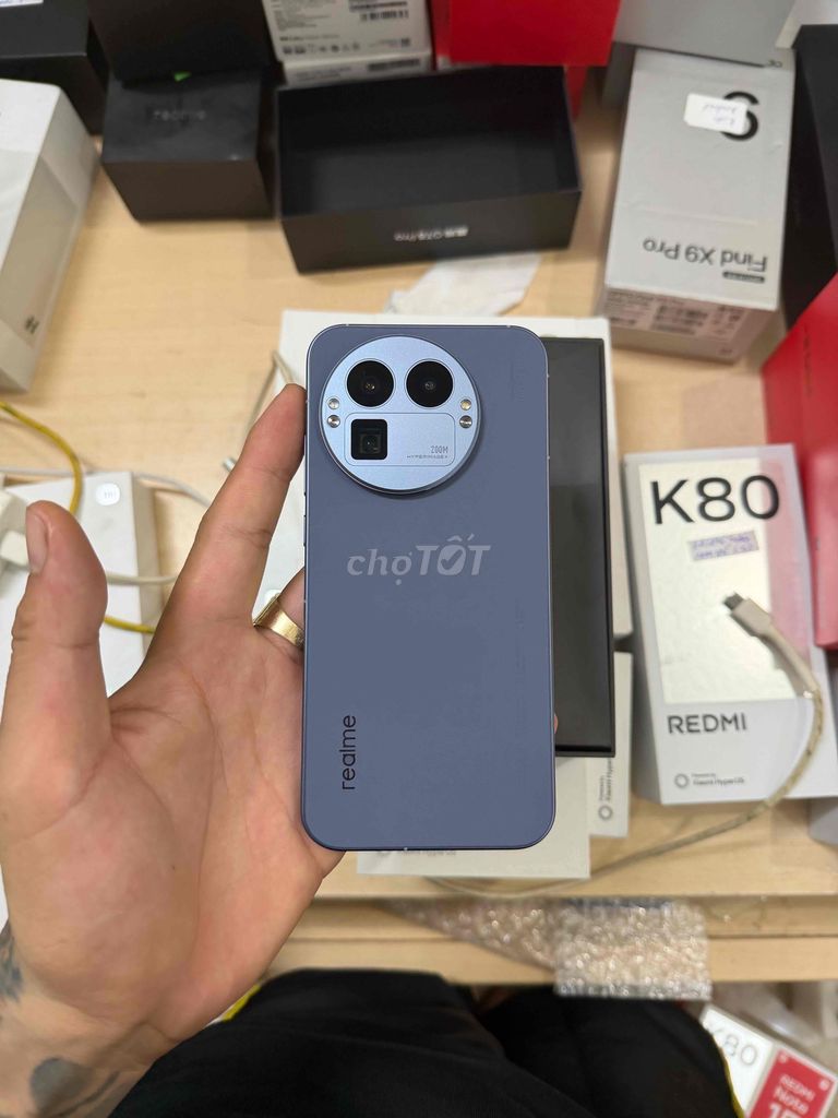 Realme GT8 Pro Xám 256GB 12GB fullbix pin 7000mah. Mua bán Điện thoại tại Quận Tân Bình Tp Hồ Chí Minh được đăng bởi Nguyễn Thắng Mobile hình 1