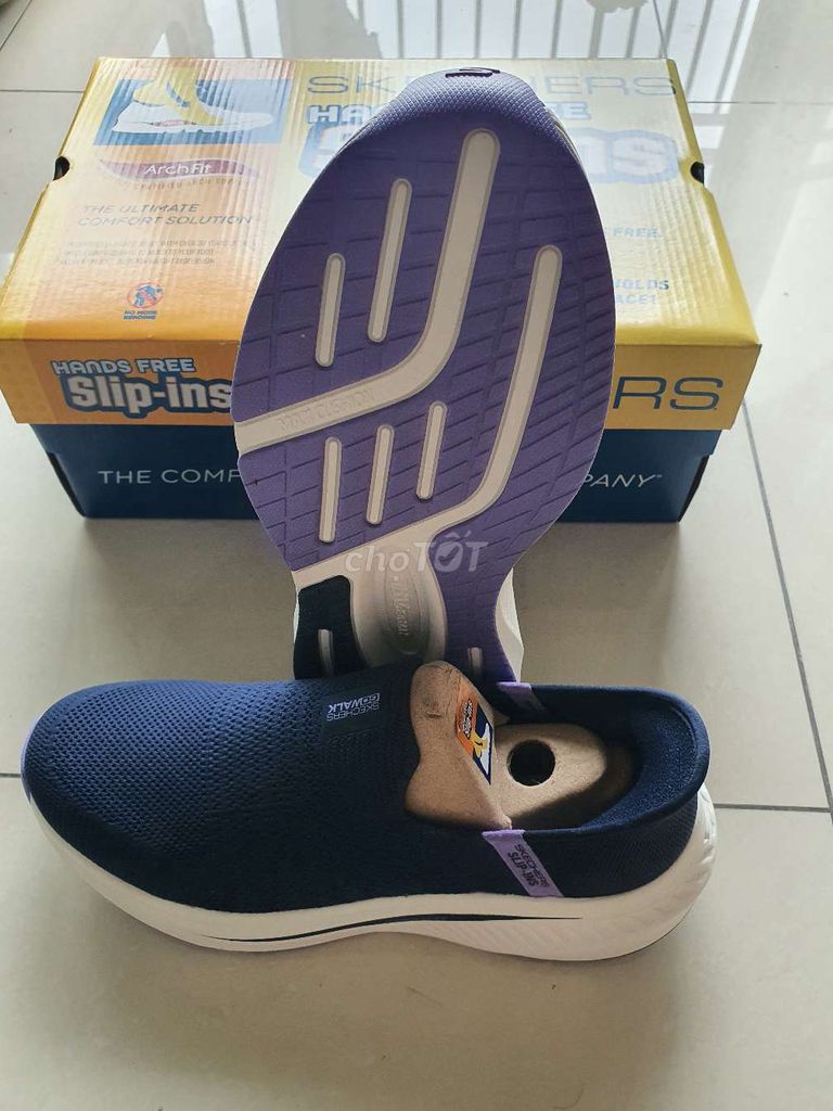 Bán nhanh giày nữ Skechers. Mua bán Giày dép tại Thành phố Thủ Đức Tp Hồ Chí Minh được đăng bởi Anh Minh hình 3