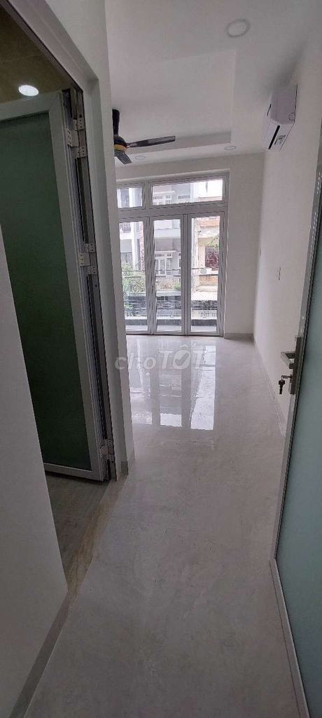 Cho thuê nhà HXT  6M , Cách Đại Học IUH 500m